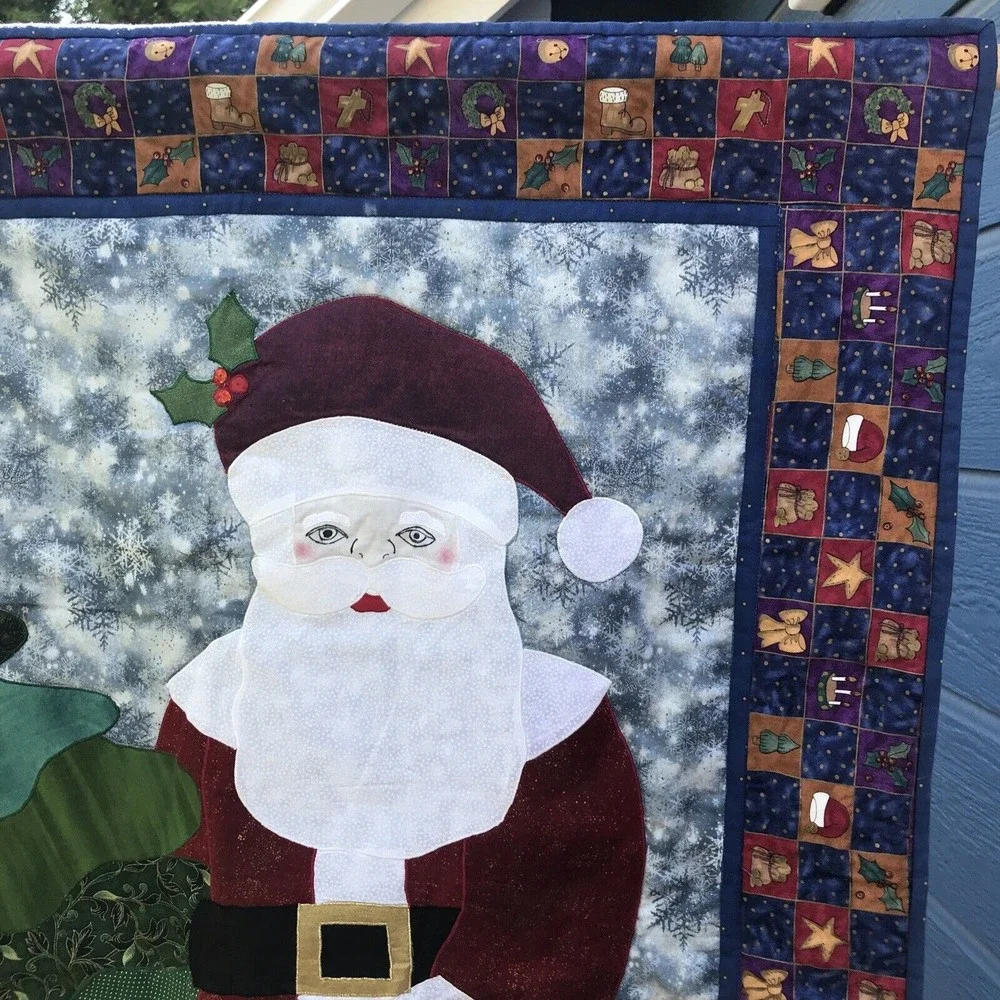 Handmade Quilted Santa Christmas Throw Tapestry Wall Decor Garden Flag